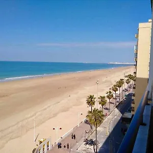 Apartamento The Traveller`s House El Mirador De La Playa, Cádiz